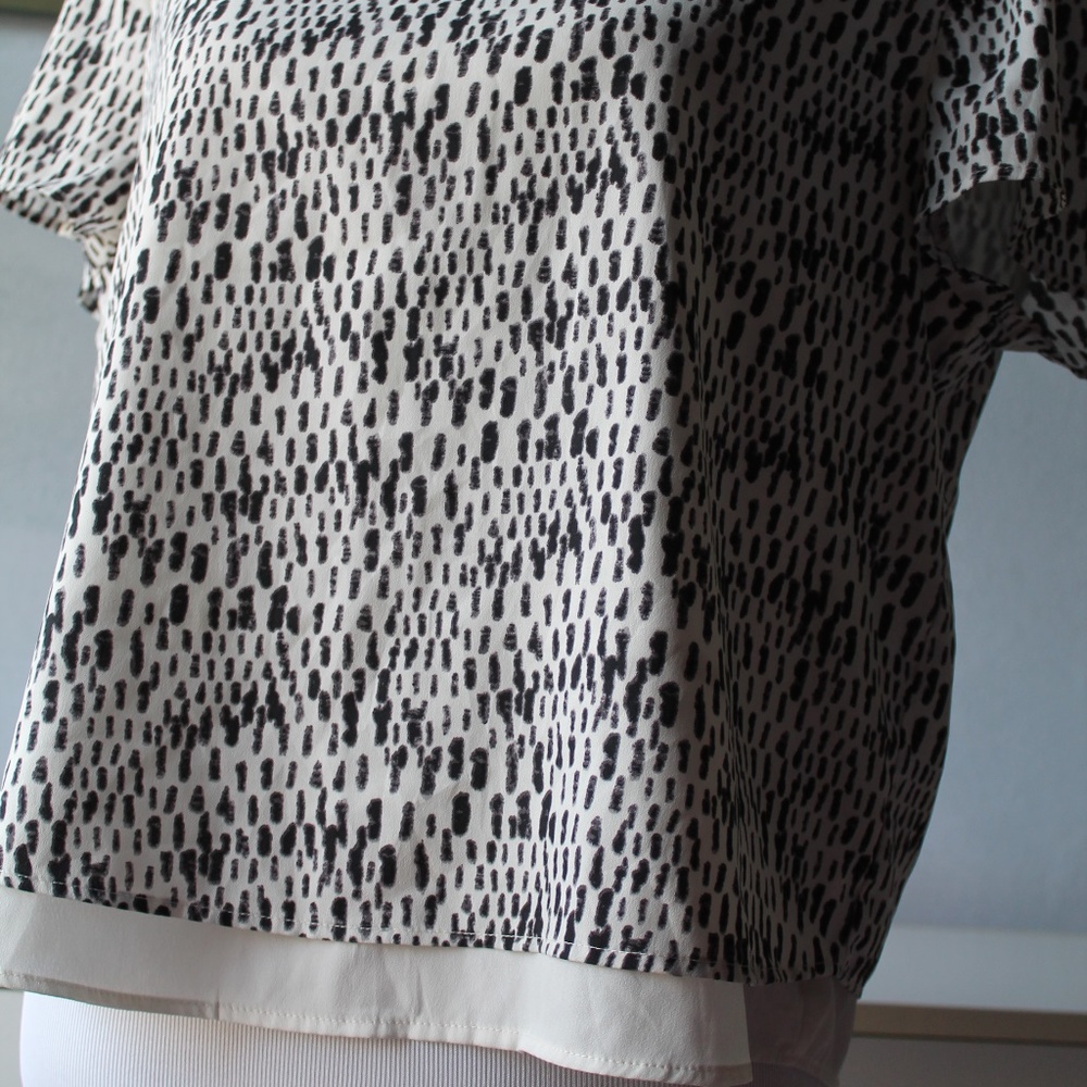 Banana Republic Blouse - Picture 14 of 16